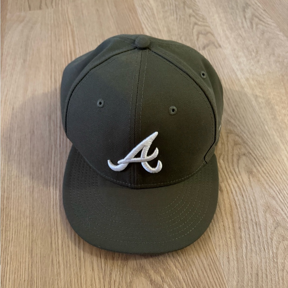 New Era Olive Green Atlanta Braves 9FIFTY Cap